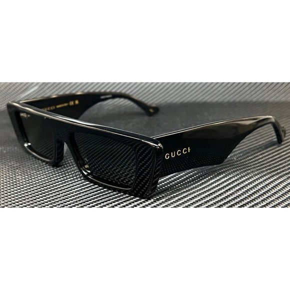 Gucci Black Sleek Men's Sunglasses - Picture 1 of 5